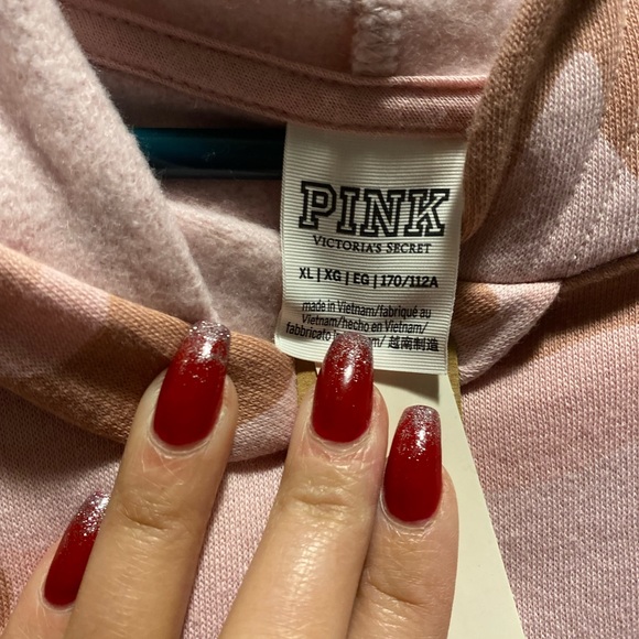 VS PINK fleece pullover in Pink camo NWT - Picture 12 of 12